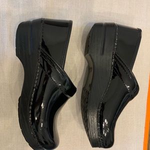Dansko Professional Nursing Shoes